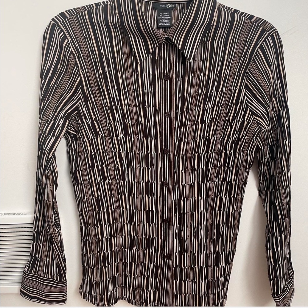 Easy 5th Pleated Button Up Shirt Blouse